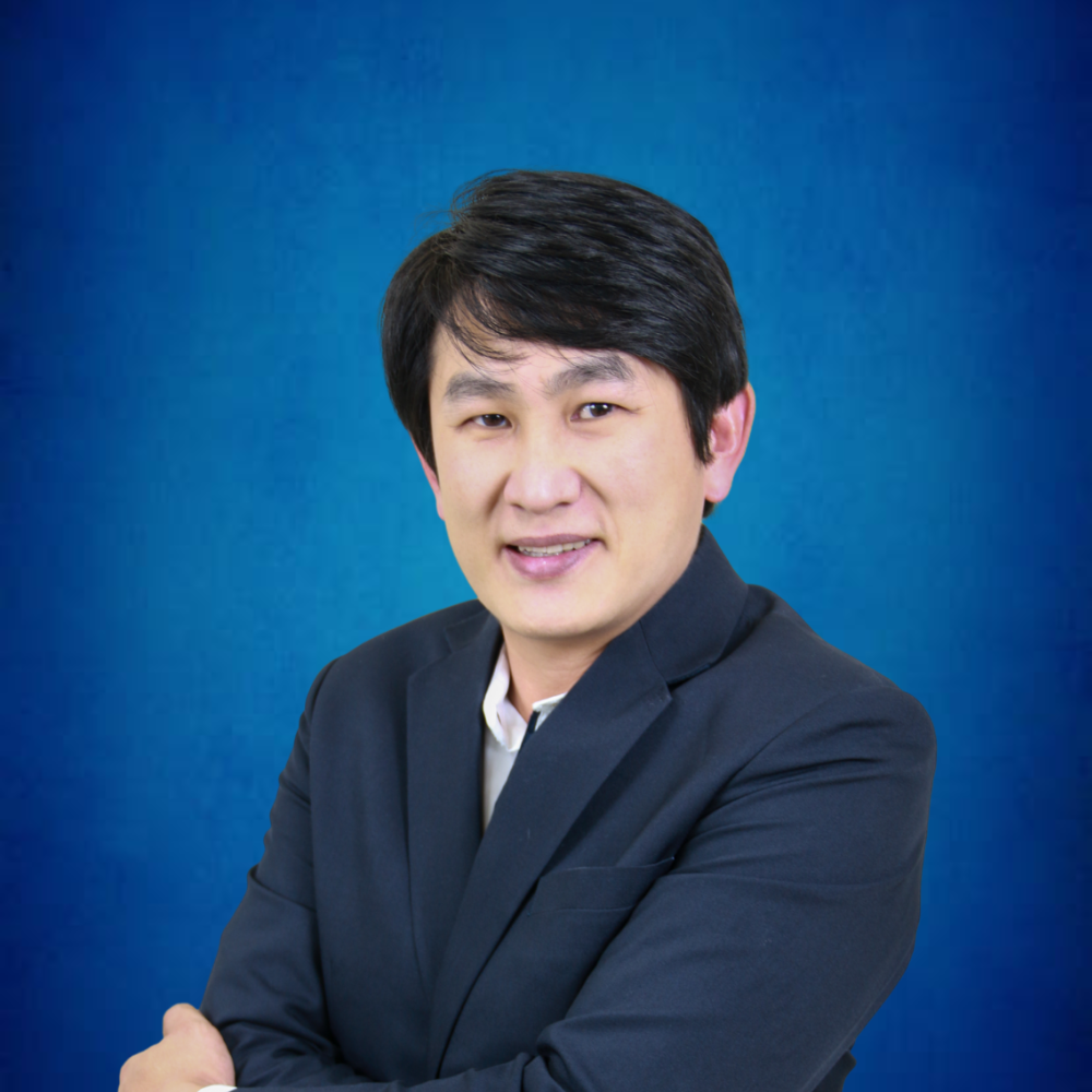 นายเกียรติชัย วาณิช